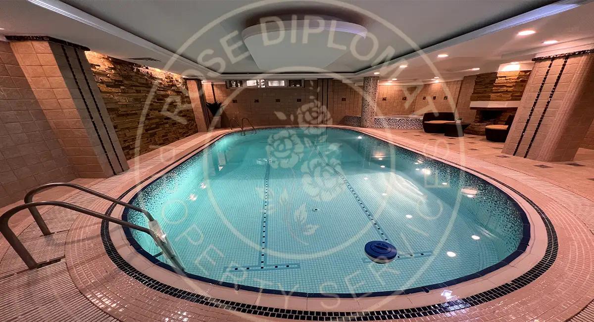 Rent Villa in farmaniyeh