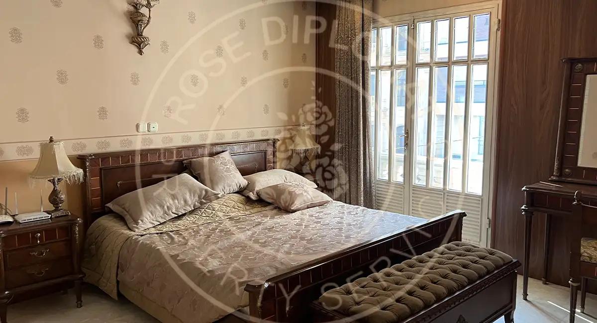 Rent Villa in farmaniyeh