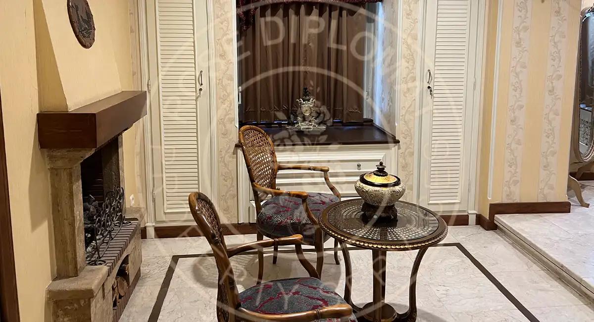 Rent Villa in farmaniyeh