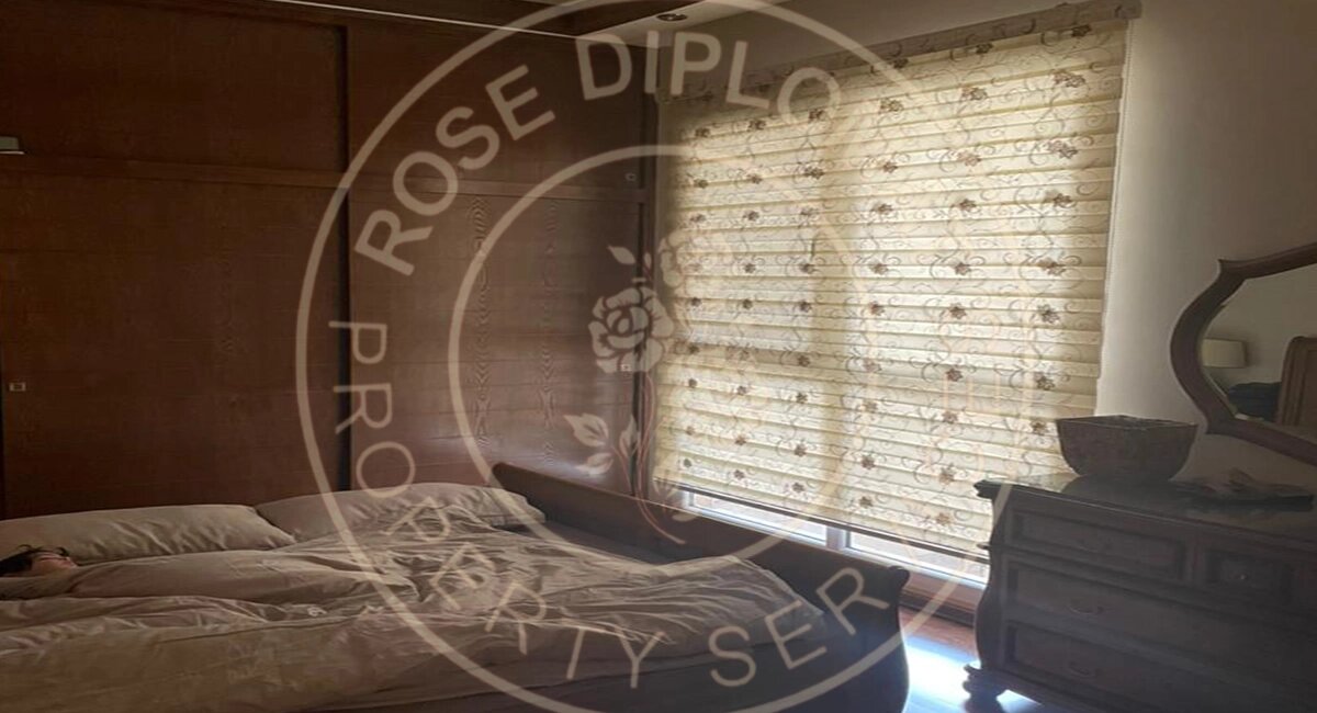 Rent Apartment in farmaniyeh